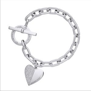 Beautiful Silver Tone Charm Bracelet!!!